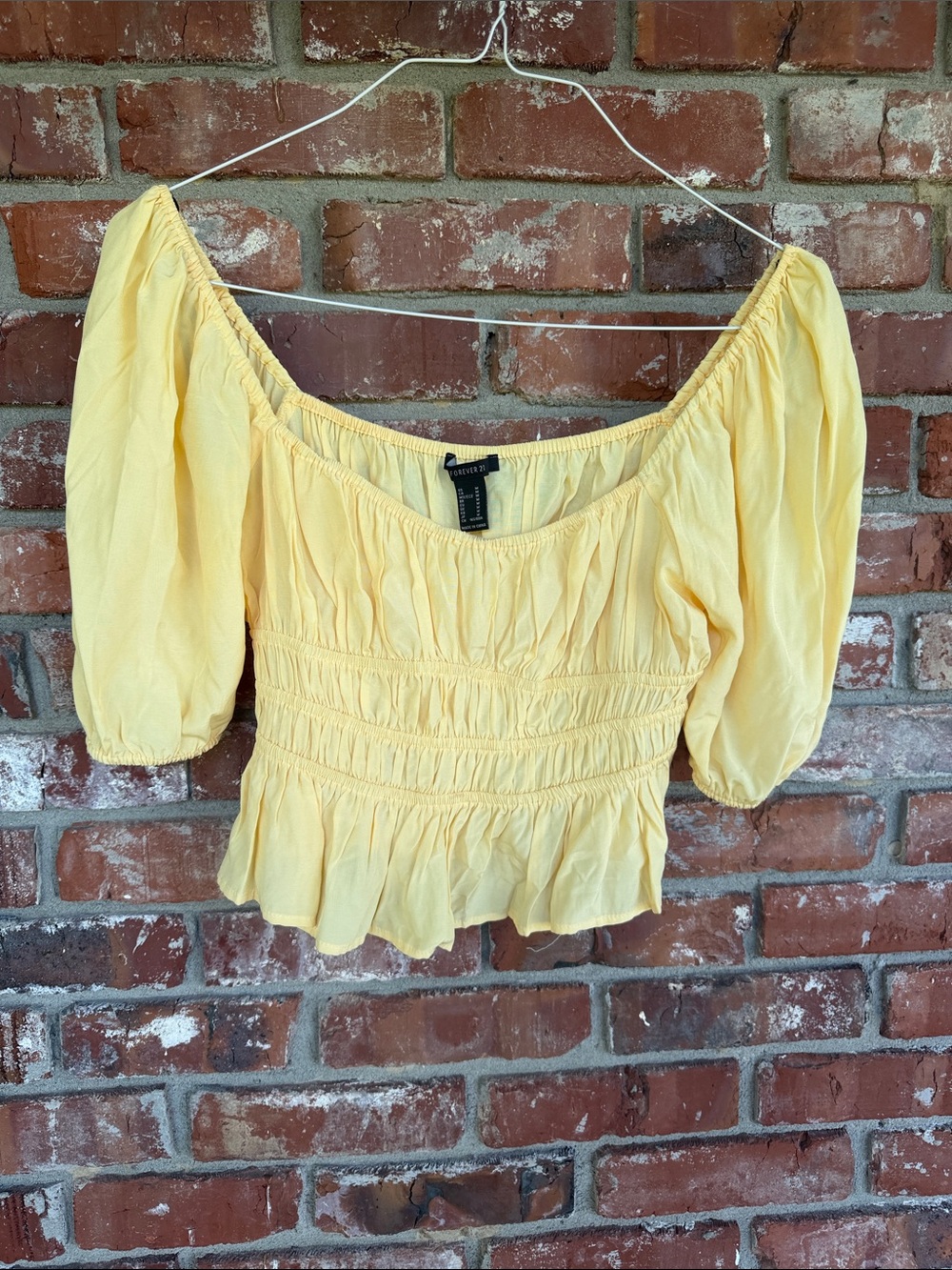 Forever 21 Light Yellow Crop Top size M - Picture 2 of 5